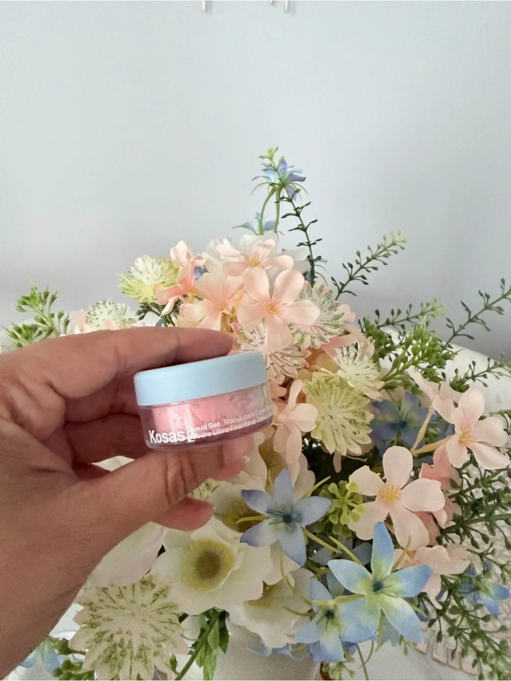 Kosas Cloud Set Loose Talc Free Setting + Blurring Powder- Translucent Pink